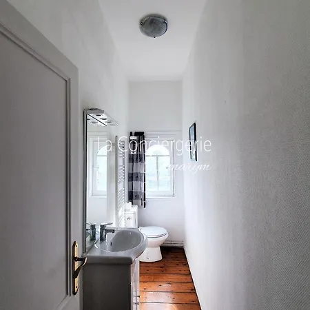 Bed & Breakfast La Maison Du Port *