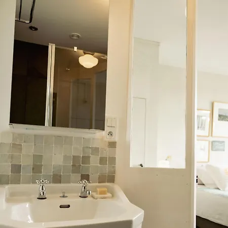 Bed and breakfast La Maison Du Port *